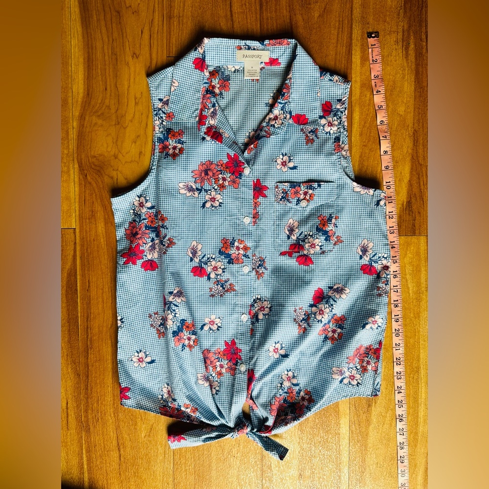 Passport Button Down Floral  Blouse | Size Women's Medium